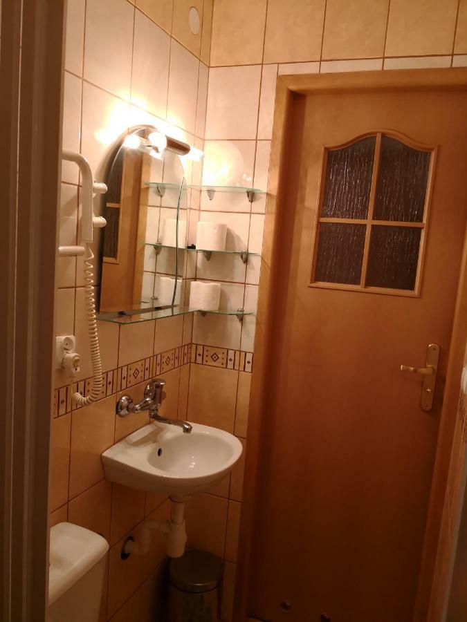 Pokoje Wakacyjne - Wizygran Leba Exteriér fotografie