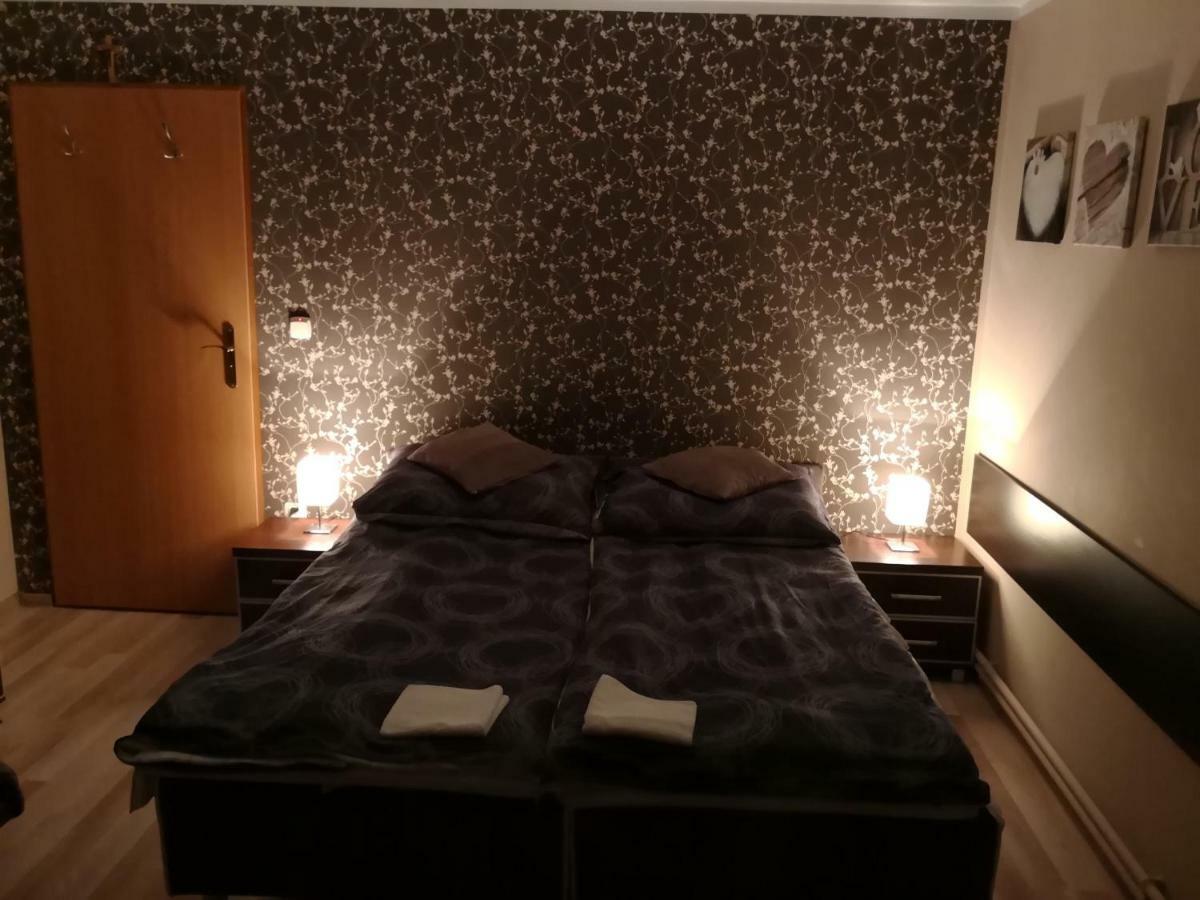 Pokoje Wakacyjne - Wizygran Leba Exteriér fotografie
