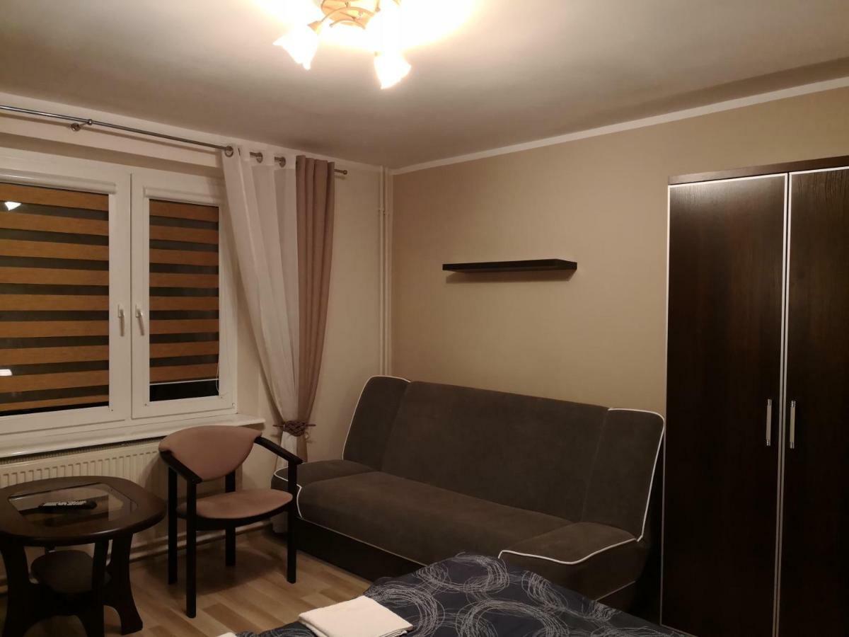 Pokoje Wakacyjne - Wizygran Leba Exteriér fotografie