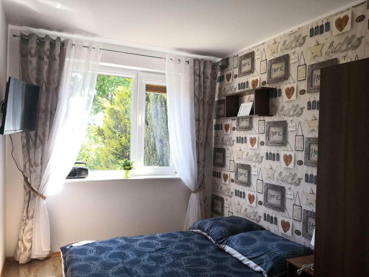 Pokoje Wakacyjne - Wizygran Leba Exteriér fotografie